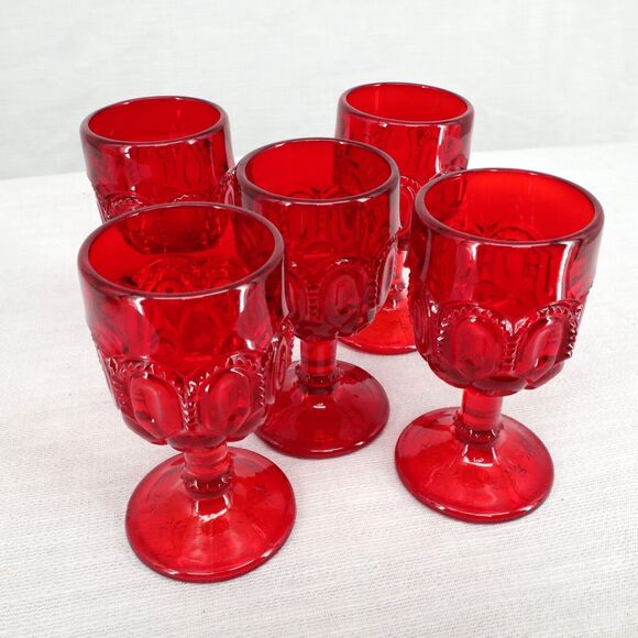 LE Smith Moon and Stars 5 Wine Glasses Goblets Amberina Ruby Red 4 1/2" Tall - Picture 3 of 9